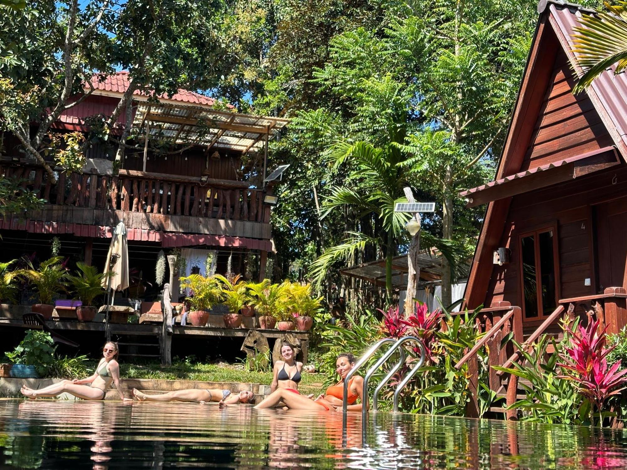 Mondulkiri Pizza Bungalows センモノロム エクステリア 写真